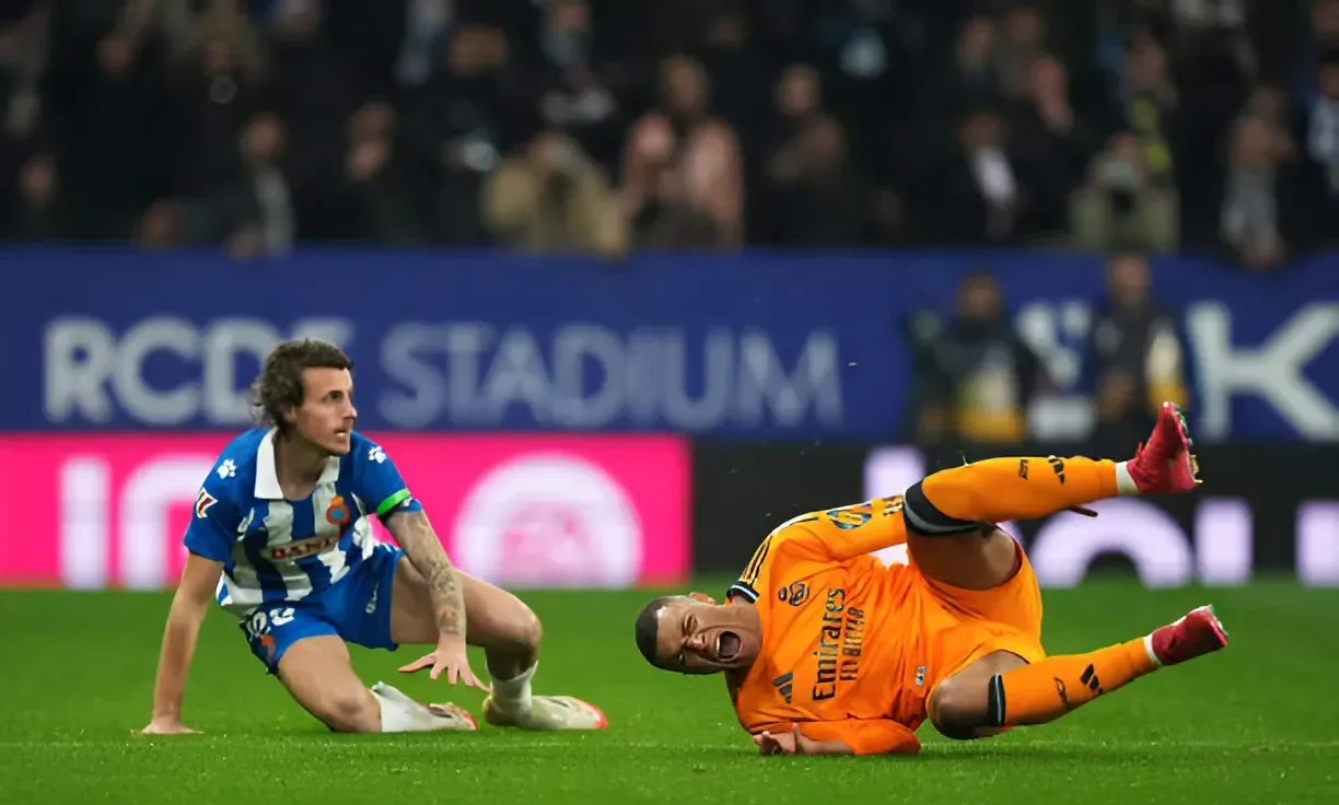 开云在线登陆入口-凯恩意外战胜皇家马德里，出色发挥引爆全场！-开云在线登陆入口